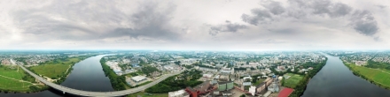 Волга у Восточного моста (200 метров). Фотография.