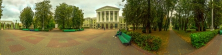  Менск. Беларускі нацыянальны тэхнічны ўніверсітэт. Фотография.
