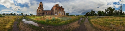 Храм в Пыховке. Вид спереди. Новохоперск. Фотография.