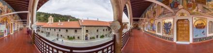 Галерея монастыря Киккос, Кипр.. Никосия. Фотография.