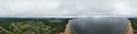 Сосновый Бор с пляжа у Липово. Фотография.