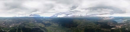 Вид на оз. Сенеж с высоты 1 км. Солнечногорск. Фотография.