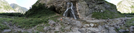 Гегский водопад. Рицинский реликтовый национальный парк. Фотография.