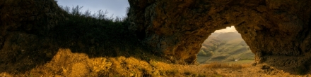 Арка, вид изнутри (1107). Каменномостское. Фотография.