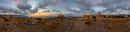 Вечерняя прогулка по крепости Фортецца в Ретимно, Крит.. Фотография.