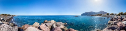 Пляж Камари на острове Санторини, Греция.. Фотография.