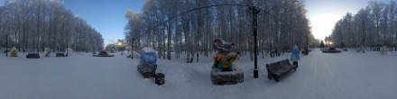 Аллея снеговиков 2019-20. Мышь с гитарой. Фотография.