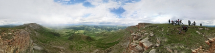 Вид с Большого Бермамыта (пробег Долина нарзанов - Бермамыт - Джилы-су) (173). Фотография.
