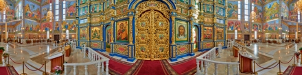 Кафедральный собор в честь Успения Пресвятой Богородицы. Астана. Фотография.