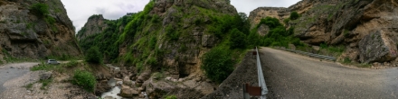 У чёртова моста (1255). Тызыльское ущелье. Фотография.