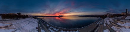 Закат на набережной. Ижевск. Фотография.