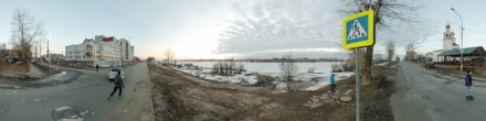 Набережная реки Северная Двина, Архангельск. Фотография.