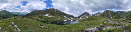Архыз, озеро Сказка Кавказа. Фотография.