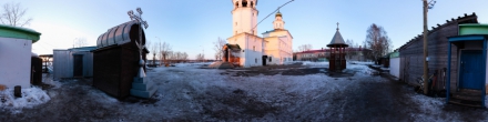 ***  2015-04-07 Церковь Троицы Живоначальной с юго-востока. Троицкая церковь, Набережная Северной Двины, Архангельск. Архангельск. Фотография.