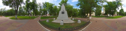 Памятник-обелиск Гренадерам Милорадовича.. Фотография.