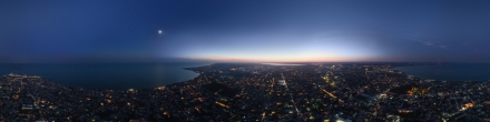 Ночной полет над Таганрогом. Фотография.