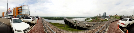 Вид на Октябрьский мост. Красноярск. Фотография.