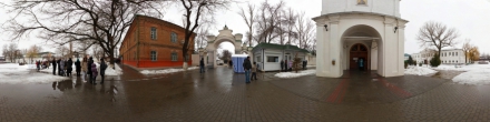Площадь монастыря. Старочеркасская. Фотография.