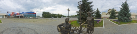 Памятник Влюблённым. Тольятти. Фотография.